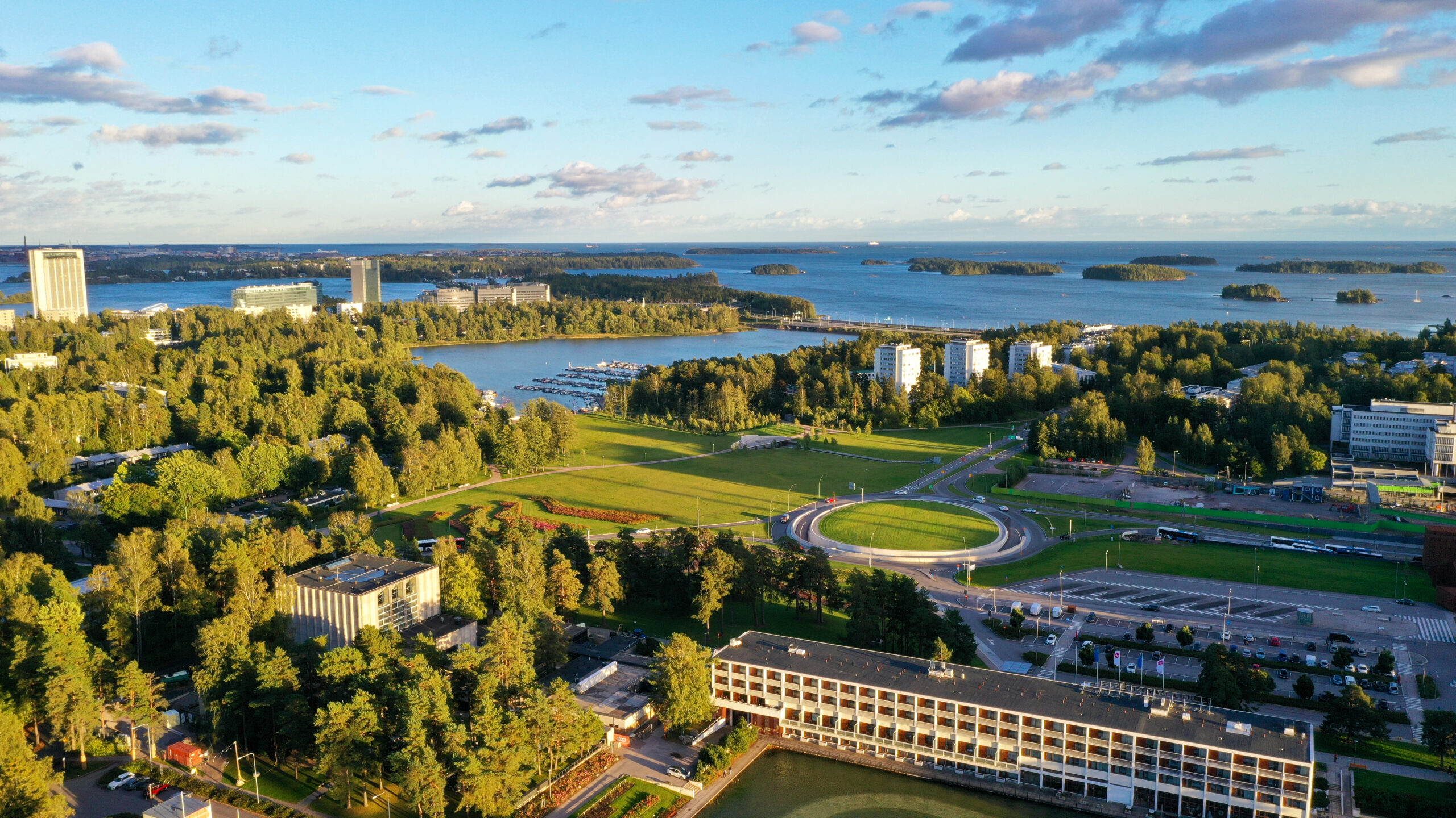 Kuva Kaunis Tapiola Ilmasta Kes iltana Espoo Visual Finland Kuva Kaunis Tapiola Ilmasta Kes iltana Espoo Visual Finland